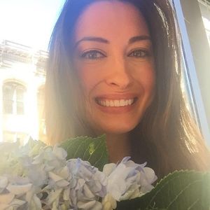 Meet your Posher, Avery